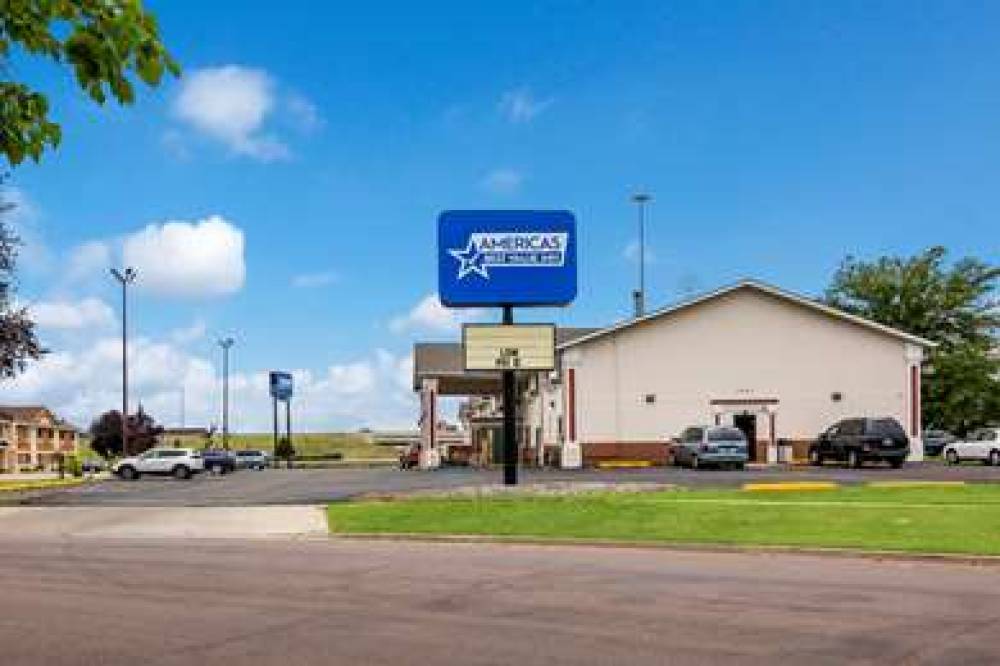 AMERICAS BEST VALUE INN FARGO 2