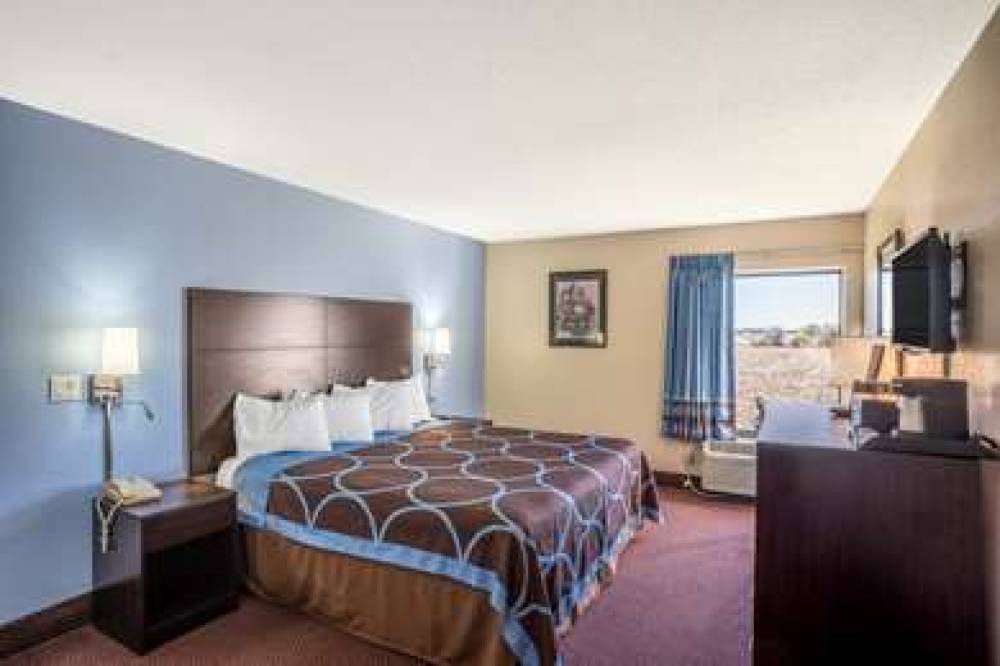 Americas Best Value Inn Galesburg 8