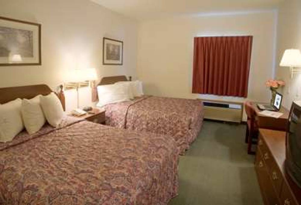 Americas Best Value Inn Gaylord 5