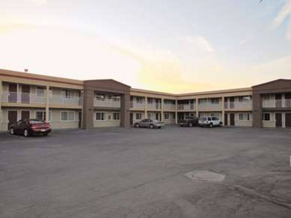 Americas Best Value Inn Hanford 2