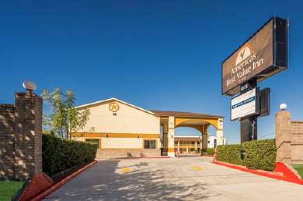 Americas Best Value Inn Houston I45 Loop 610 1