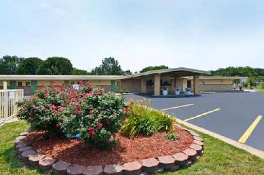 Americas Best Value Inn Iola