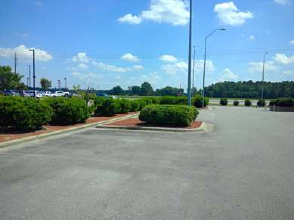 Americas Best Value Inn Kinston 8