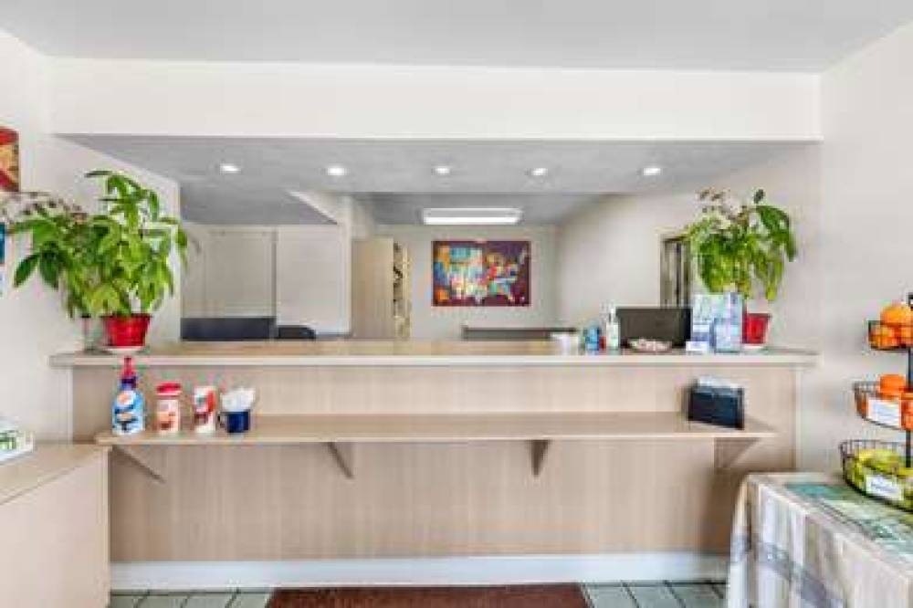 Americas Best Value Inn Lake City 6