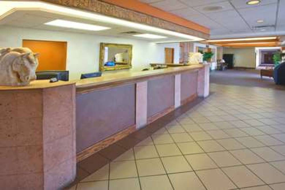 Americas Best Value Inn Laredo 4