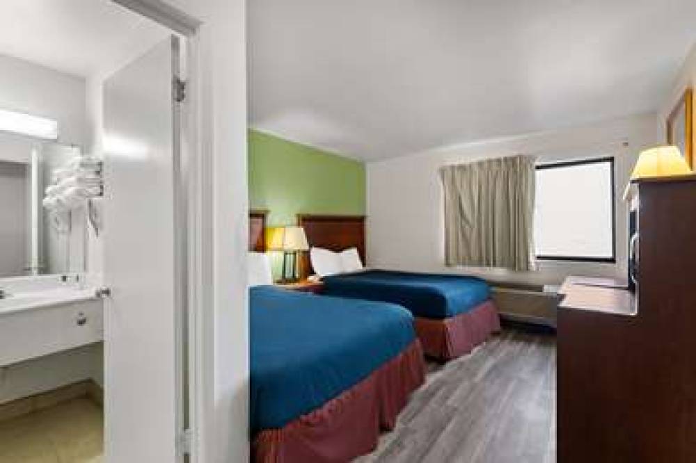 Americas Best Value Inn Lincoln Airport 7