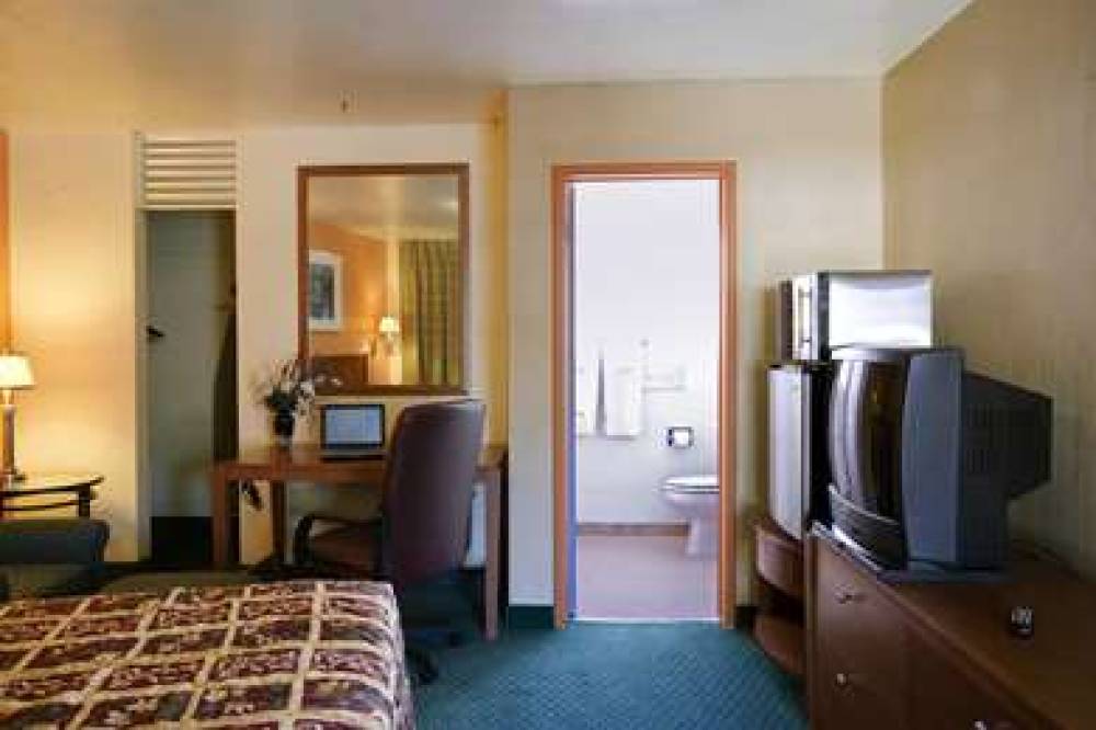 Americas Best Value Inn Livermore 8