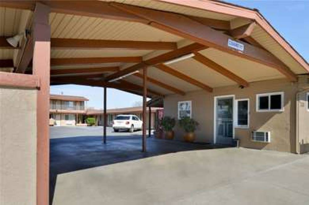 Americas Best Value Inn Los Banos 3