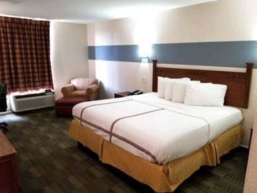 Americas Best Value Inn Marshall 9