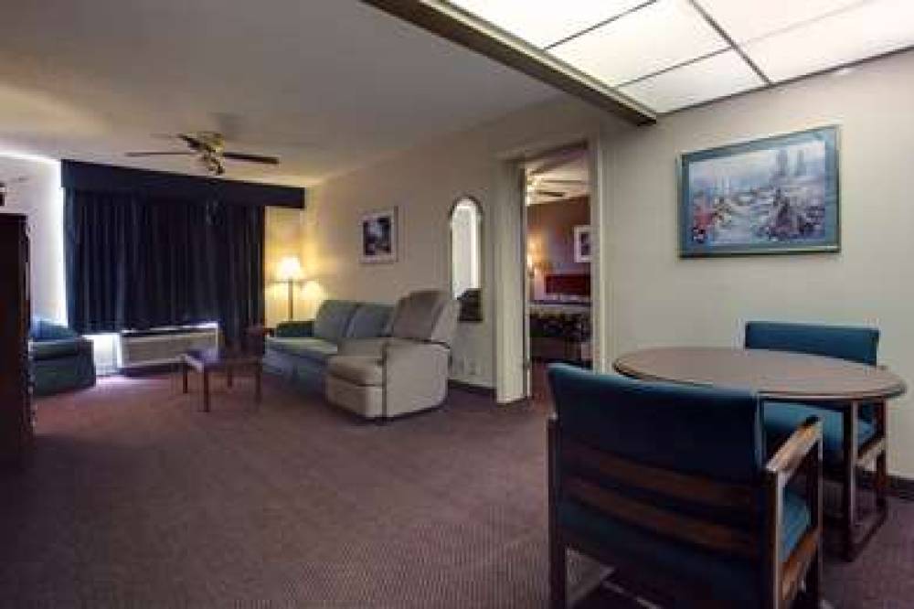 Americas Best Value Inn Marshall 7