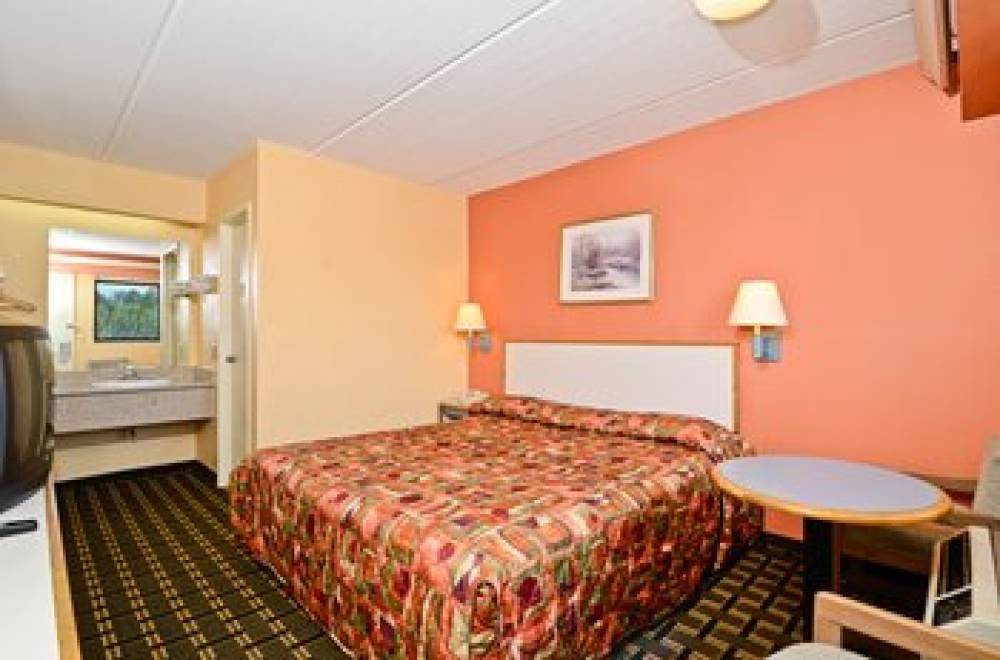 Americas Best Value Inn-Memphis/Airport 3