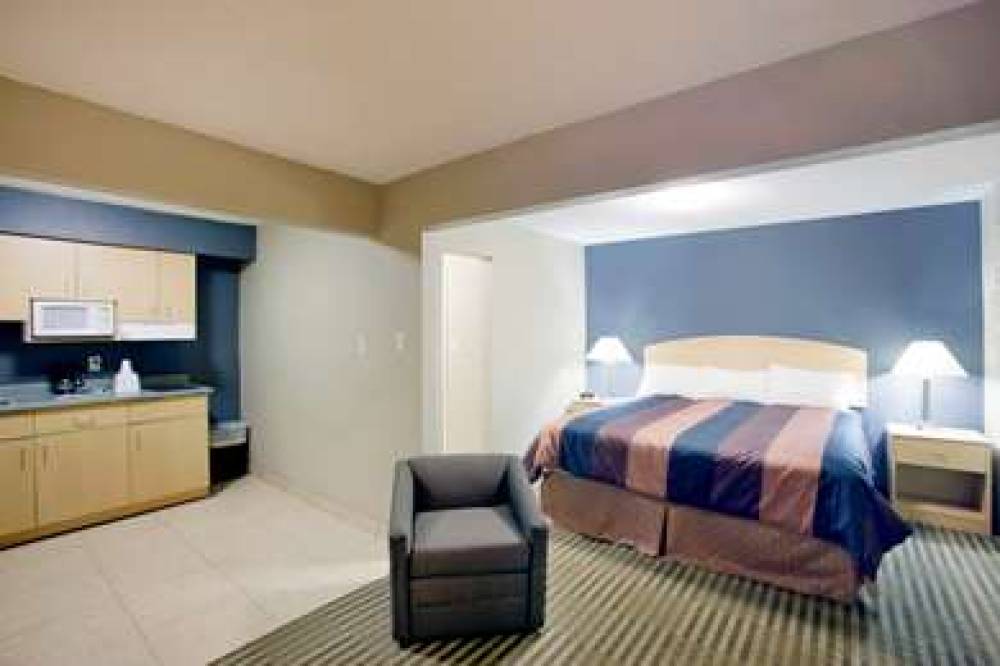 Americas Best Value Inn Midland 4