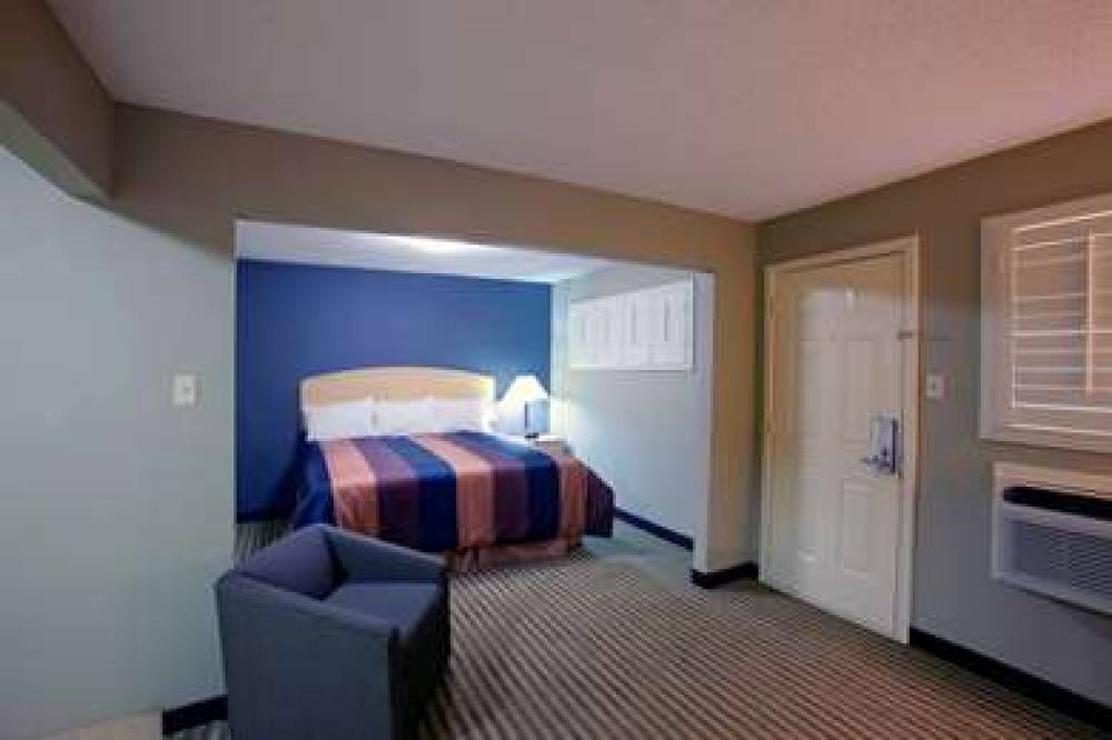 Americas Best Value Inn Midland 9