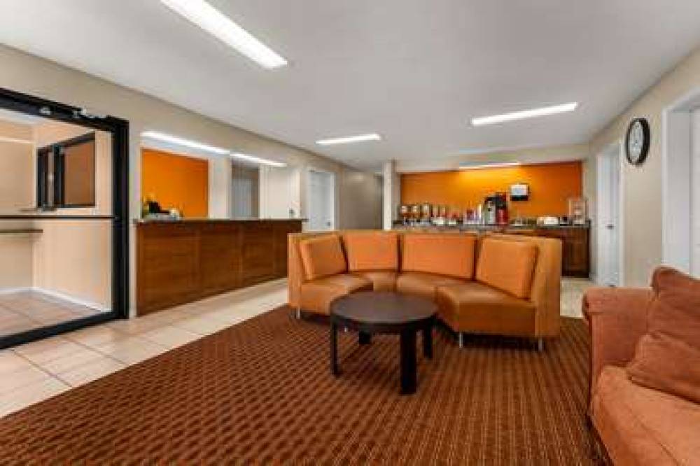 Americas Best Value Inn Montezuma 7