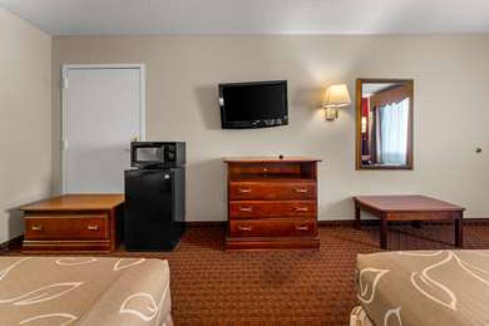 Americas Best Value Inn Montezuma 5