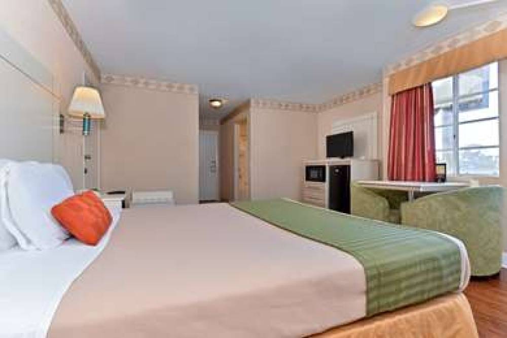 Americas Best Value Inn San Clemente Beach 6