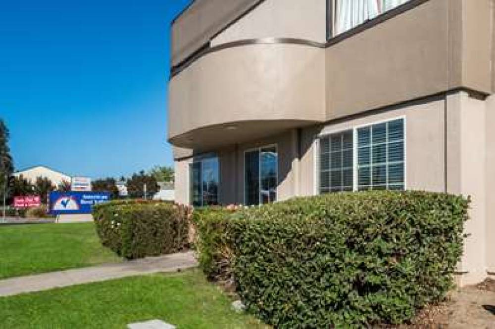 Americas Best Value Inn Santa Rosa 3