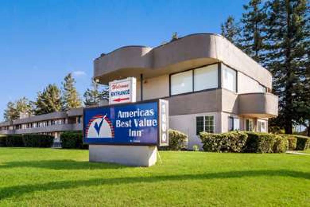 Americas Best Value Inn Santa Rosa 1