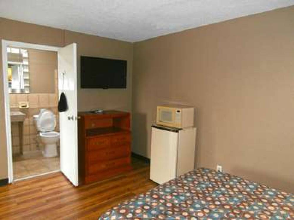 Americas Best Value Inn Savannah 8