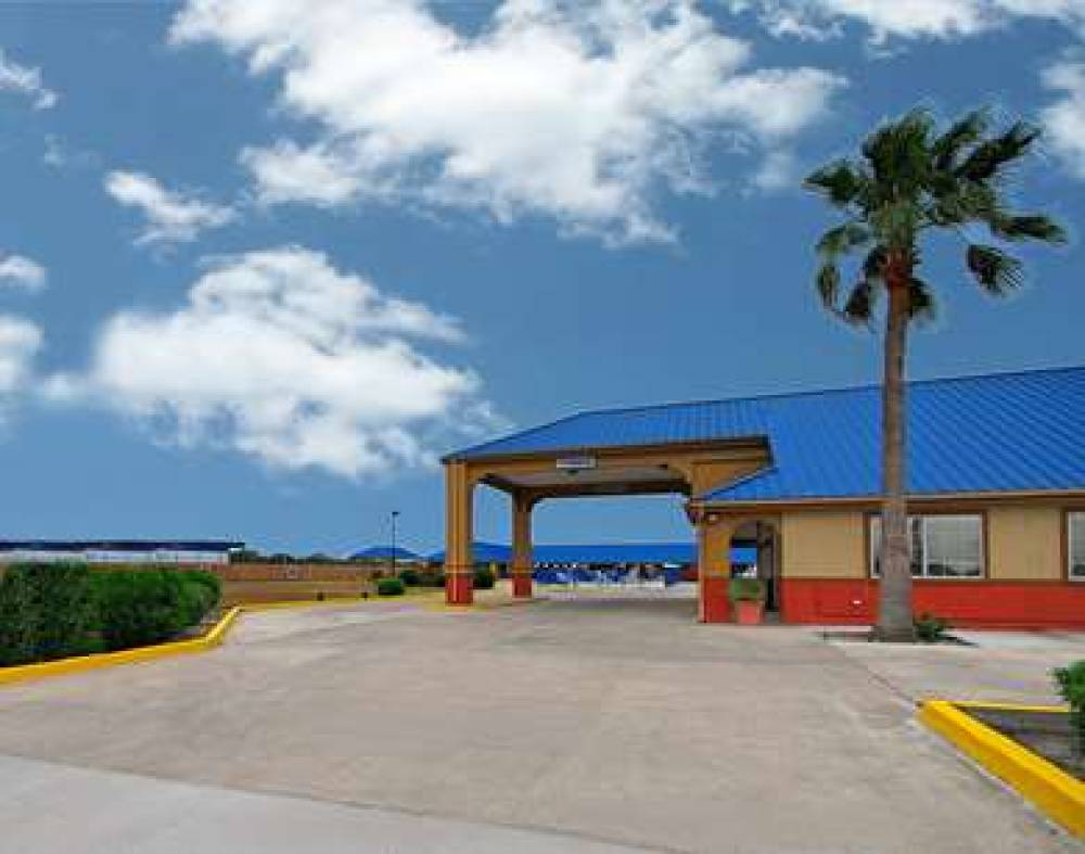 Americas Best Value Inn Sinton 1