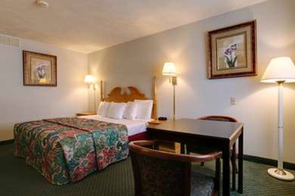 Americas Best Value Inn Uvalde 5