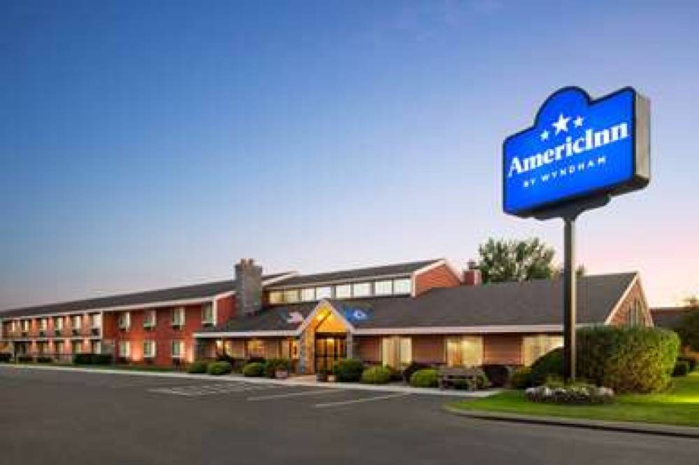 AmericInn Bemidji 1