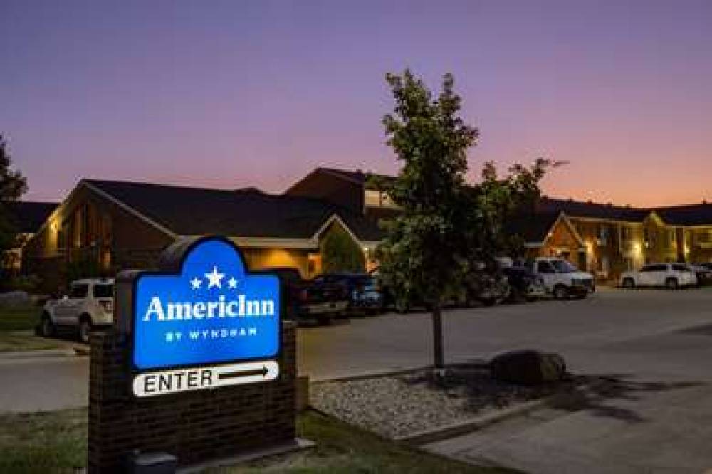 AmericInn By Wyndham Aberdeen Event Center 4