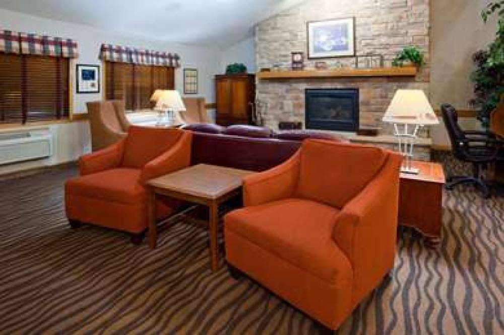 AmericInn By Wyndham Coon Rapids 9