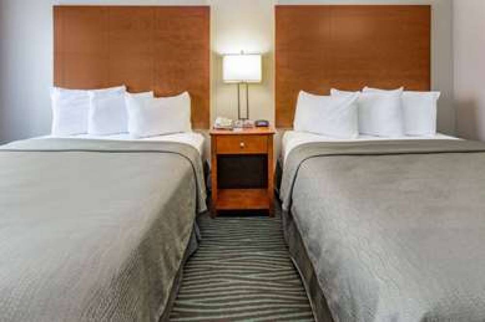 AmericInn By Wyndham Des Moines Airport 6