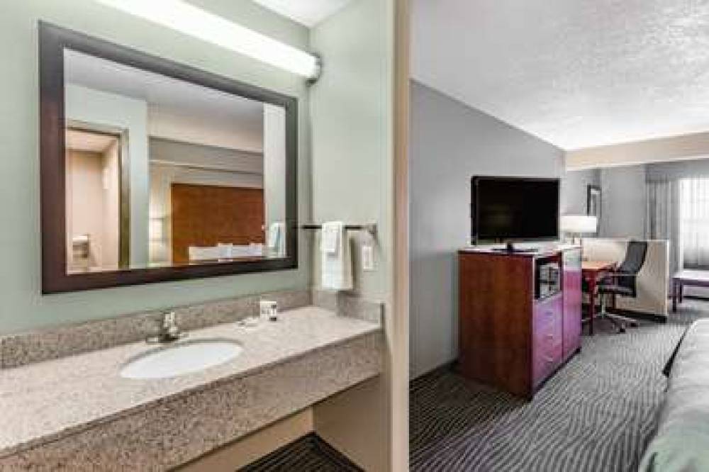 AmericInn By Wyndham Des Moines Airport 8