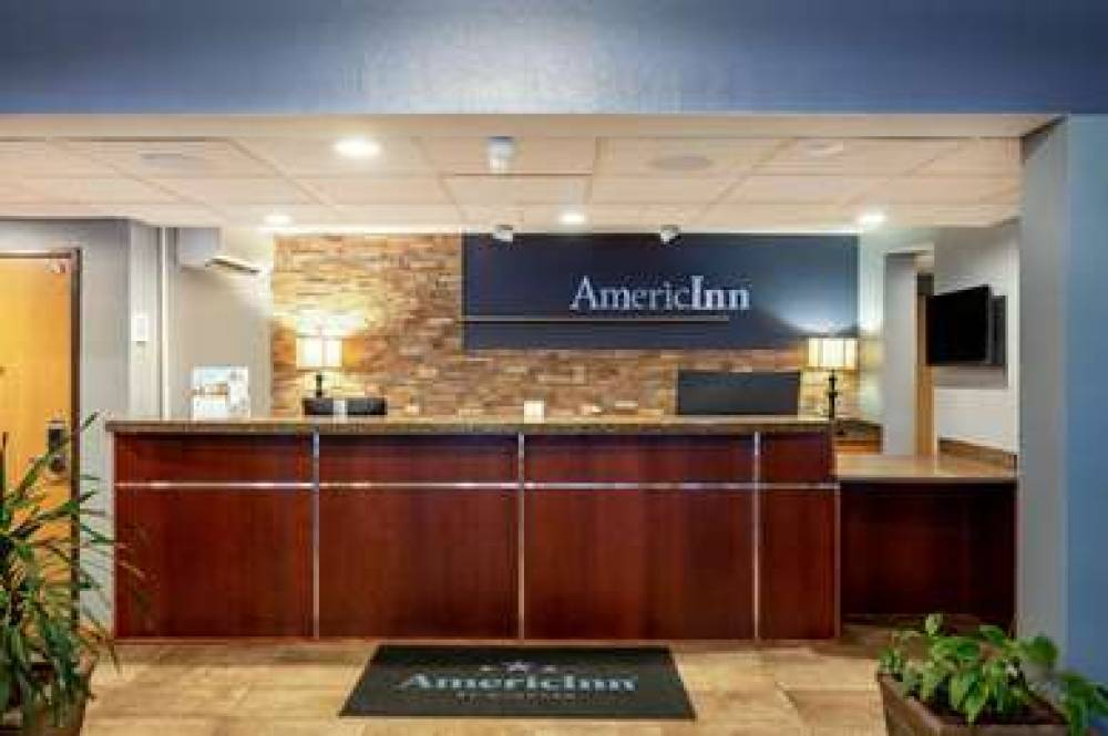 AmericInn By Wyndham Eau Claire 3