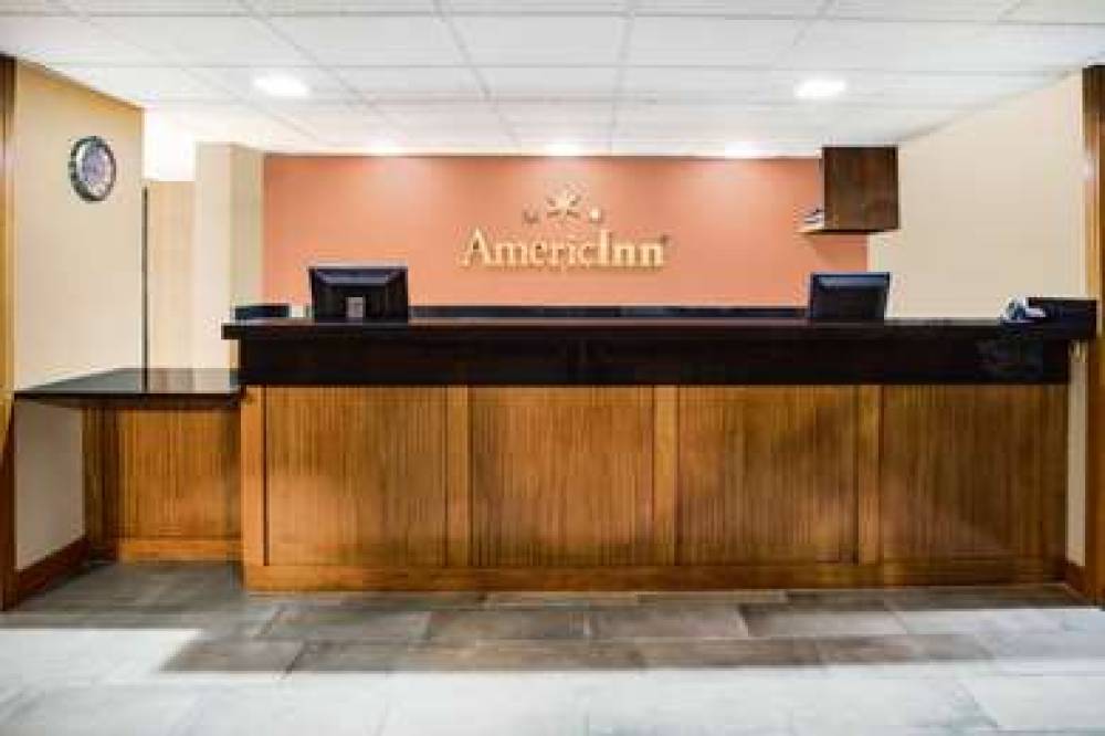 AmericInn By Wyndham Menomonie 4