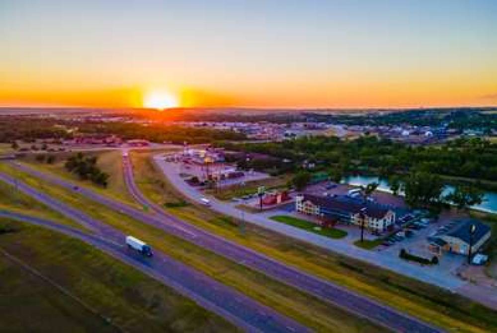 AMERICINN BY WYNDHAM OGALLALA 1