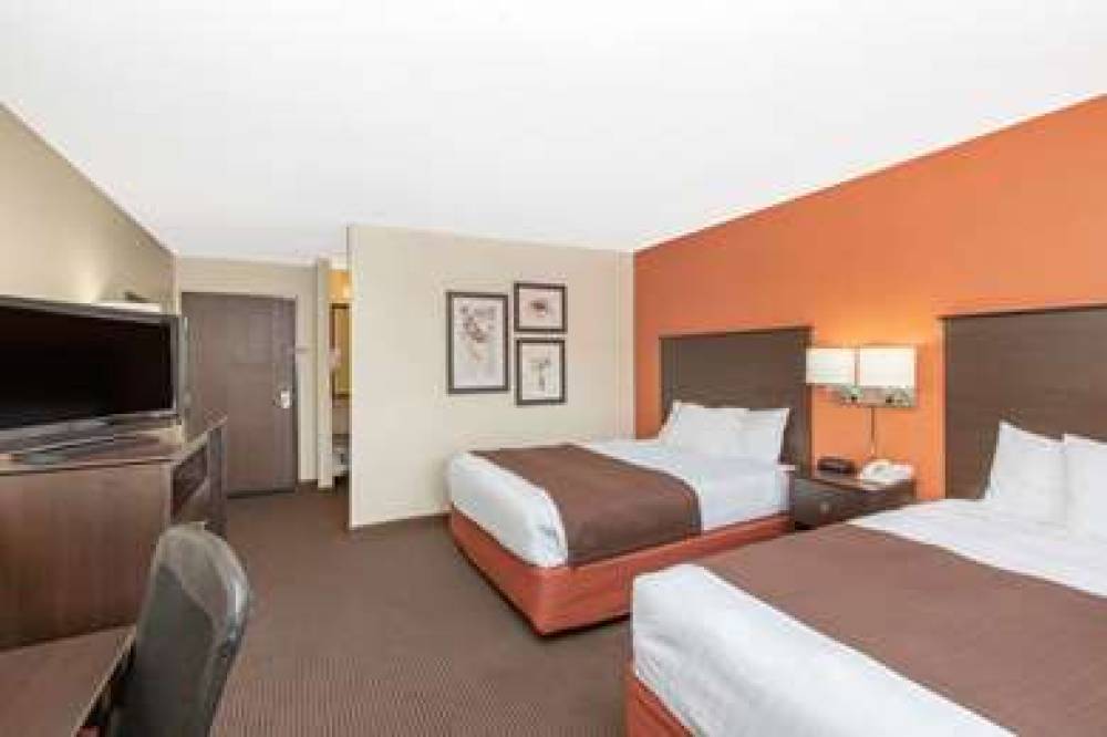 AmericInn By Wyndham Ottumwa 10