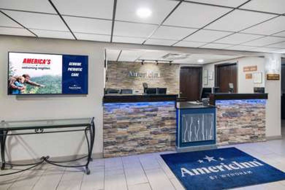 AmericInn By Wyndham Plover Stevens Point 6