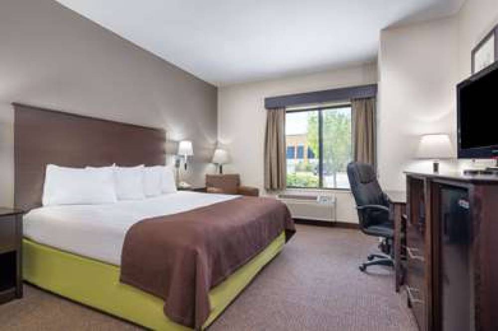 AmericInn By Wyndham Rochester Airport 9