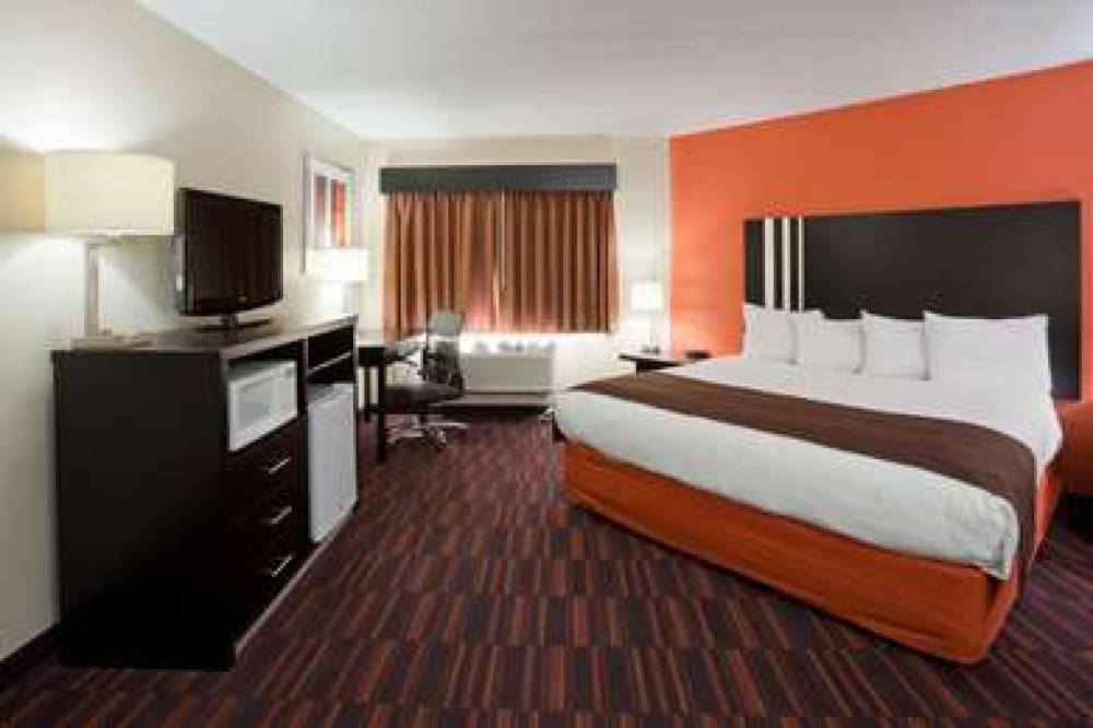 AmericInn By Wyndham Shakopee Near Canterbury Park 6