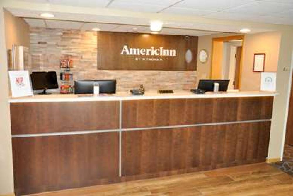 AmericInn Clear Lake 2