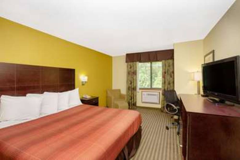 AmericInn Council Bluffs 9