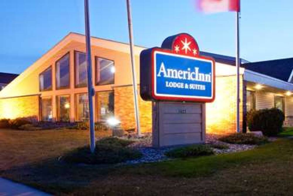 Americinn Fargo West Acres