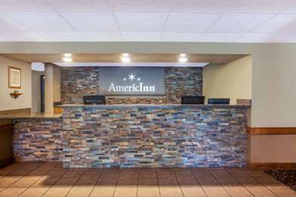 AmericInn White Bear Lake 3