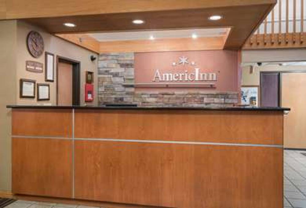 AmericInn Worthington 7