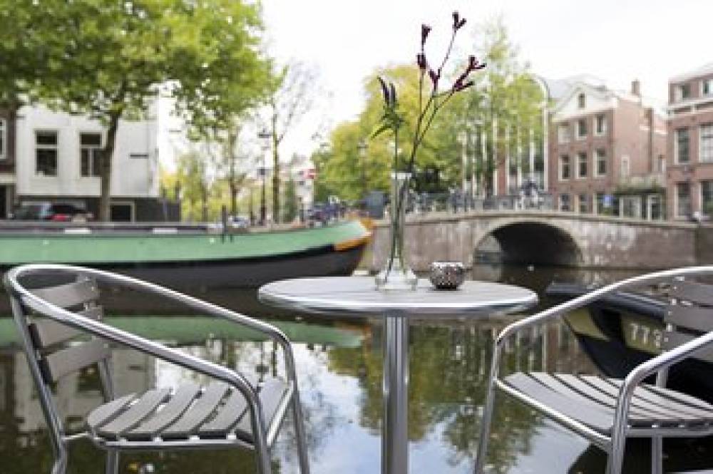 Amsterdam Canal Hotel