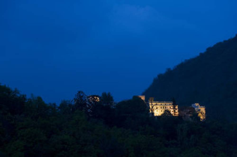 Ananda In The Himalayas