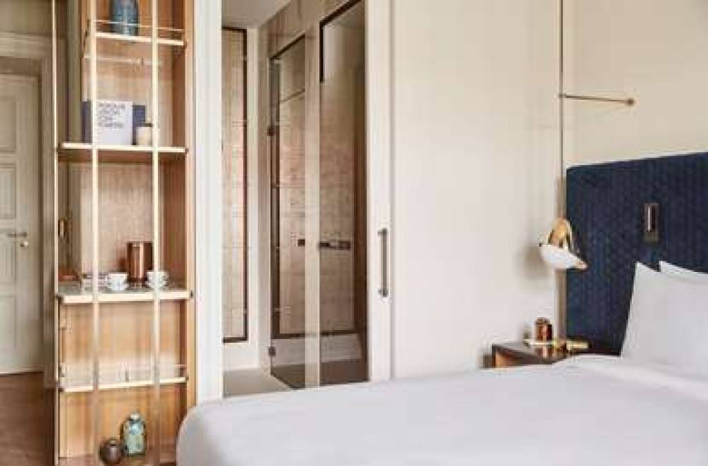 ANDAZ PRAGUE 8