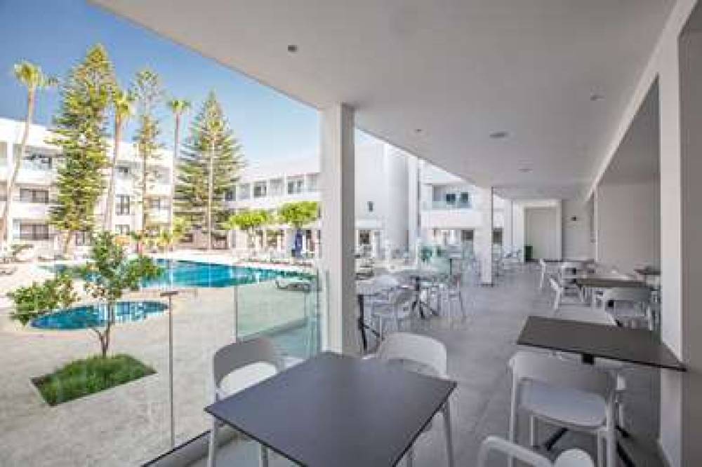 ANTHEA HOTEL APARTMENTS 6