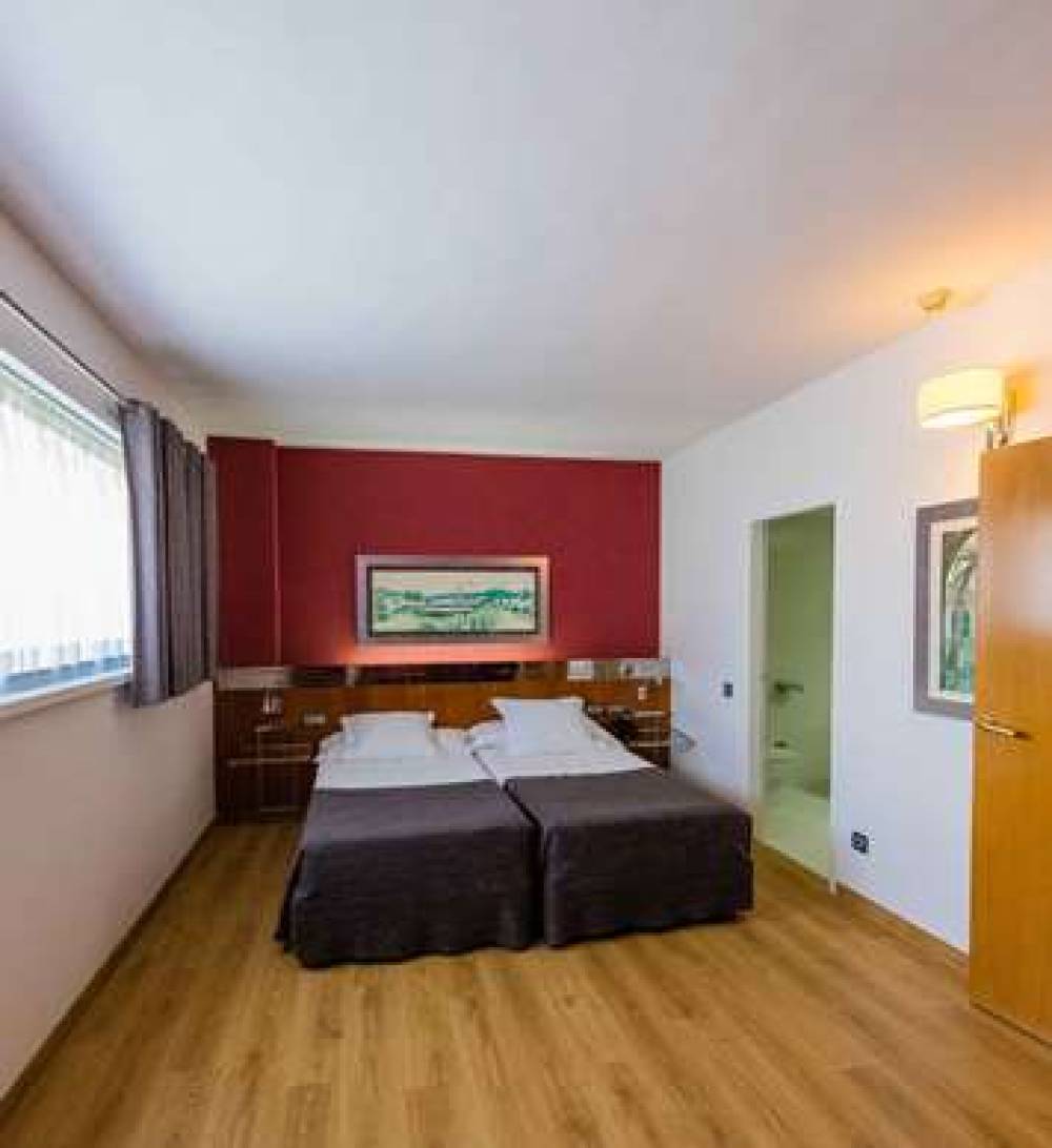 Aparthotel Atenea Barcelona 9