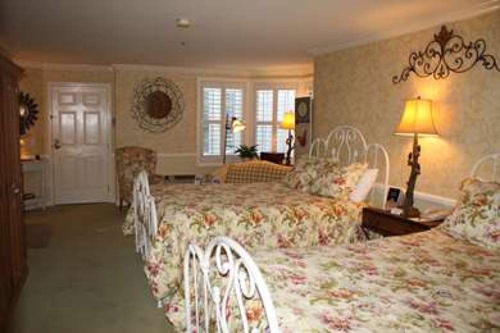 APPLE FARM INN 8