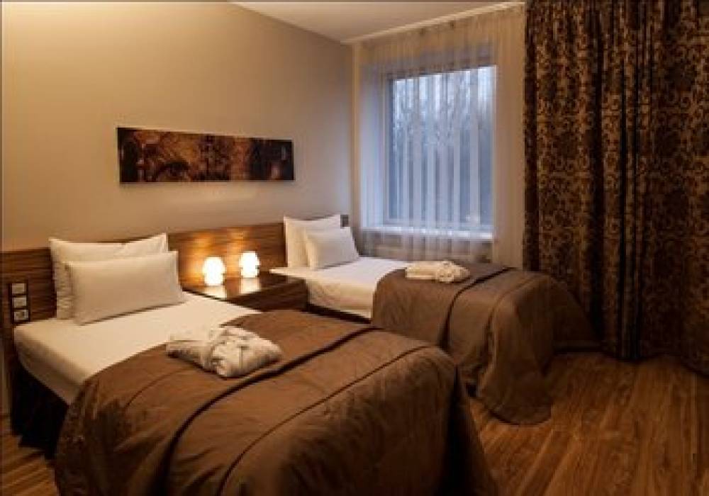 ARARAT All Suites Hotel 8