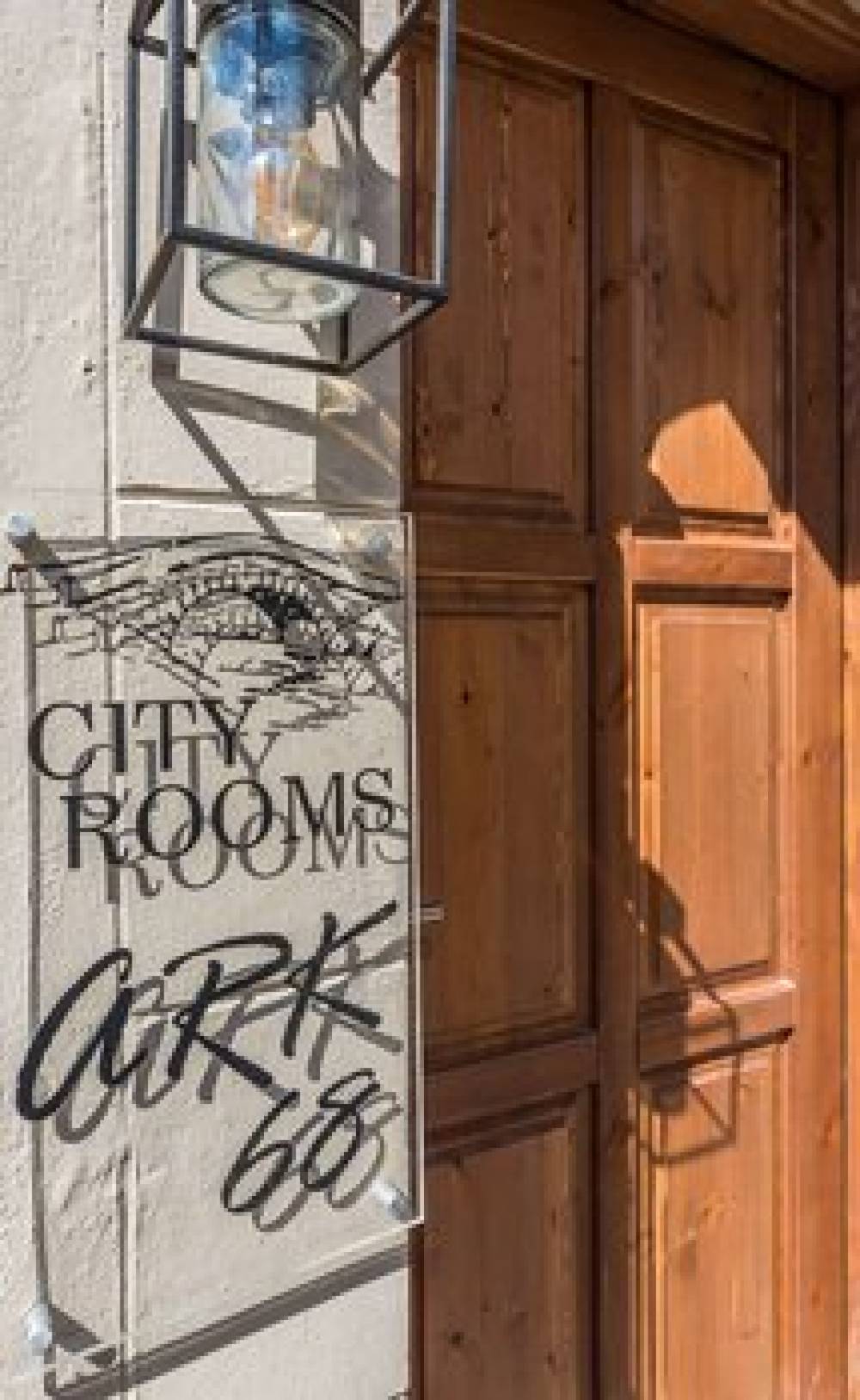 Ark 68 City Rooms